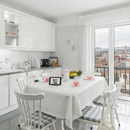 Apartment Zona Velha Ix By Travel To Madeira