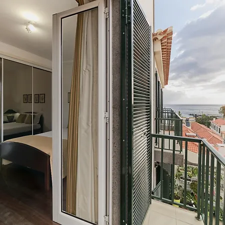 Zona Velha Ix By Travel To Madeira * Funchal (Madeira)